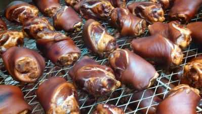 Beautiful Pork Hax Schweinehaxe SMOKED or RAW